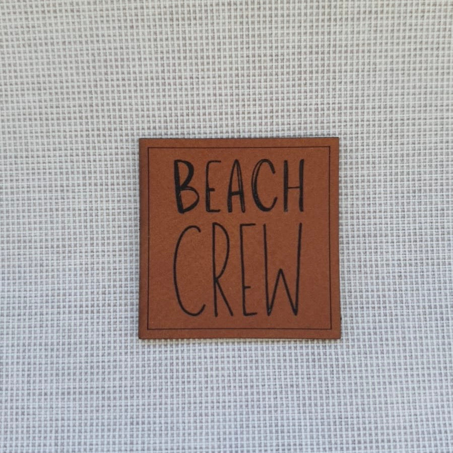 „Beach Crew“ Spruch Label
