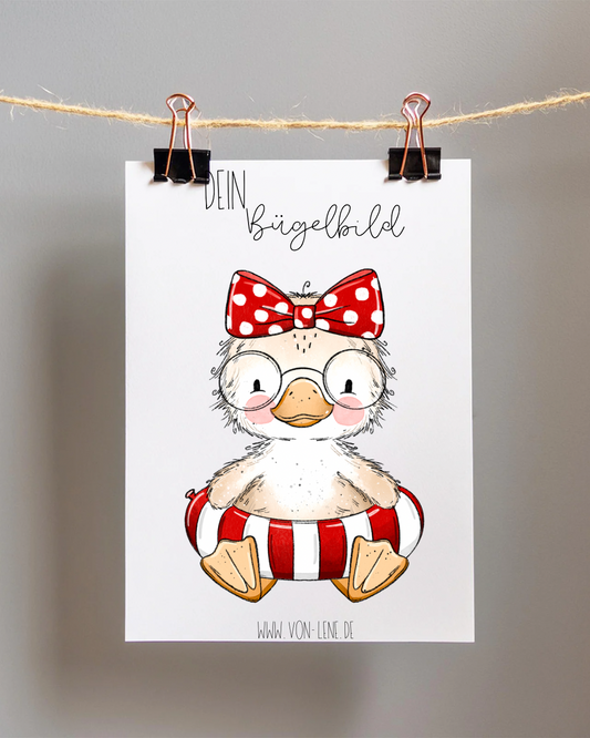 Bügelbild Badetag Ente Rot Schleife Brille